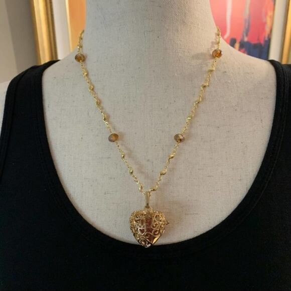 Essential oil diffuser heart necklace gold‎ locket - Picture 2 of 6